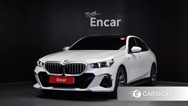 BMW 5 Series (G60) 2024 Белый из Кореи