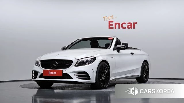 Mercedes-Benz C-Class W205 2019 Белый из Кореи