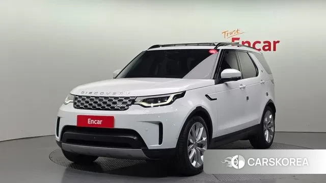 Land Rover Discovery 5 2022 Белый из Кореи