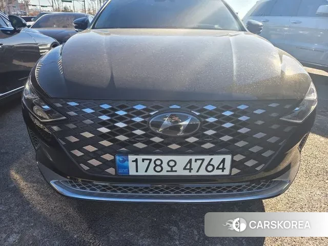 Hyundai The New Grandeur IG Hybrid 2020 Черный из Кореи
