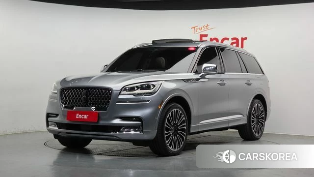 Lincoln Aviator 2nd generation 2020 Серебряный из Кореи
