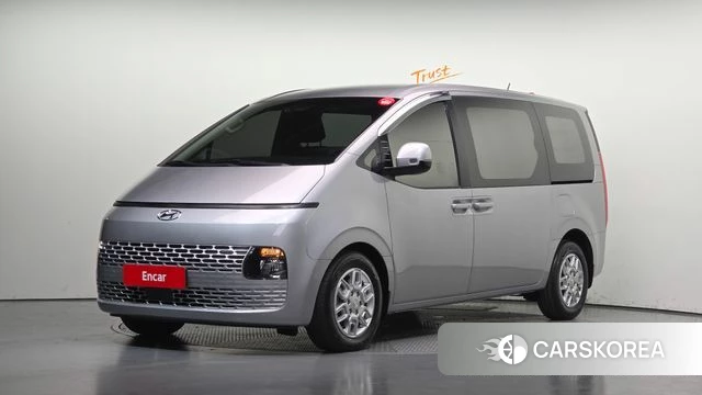 Hyundai Staria 2022 Белый из Кореи