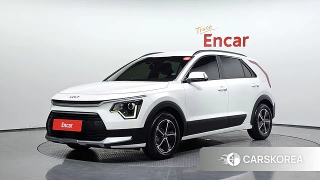 Kia Di Ol Nu Niro 2022 Белый из Кореи