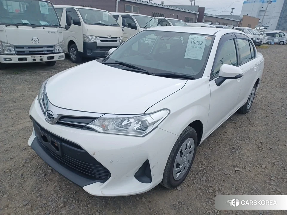 Toyota Corolla Axio 2021 из Японии