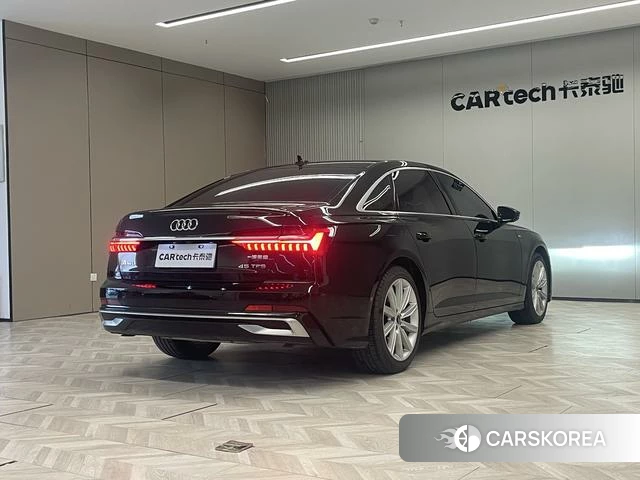 Audi A6L 2024 Черный из Китая