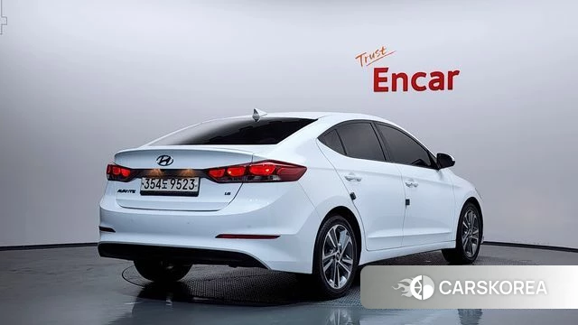 Hyundai Avante AD 2018 Белый из Кореи