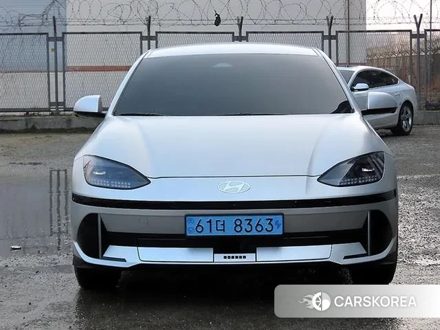 Hyundai Ionic 6 2023 Серебряный из Кореи