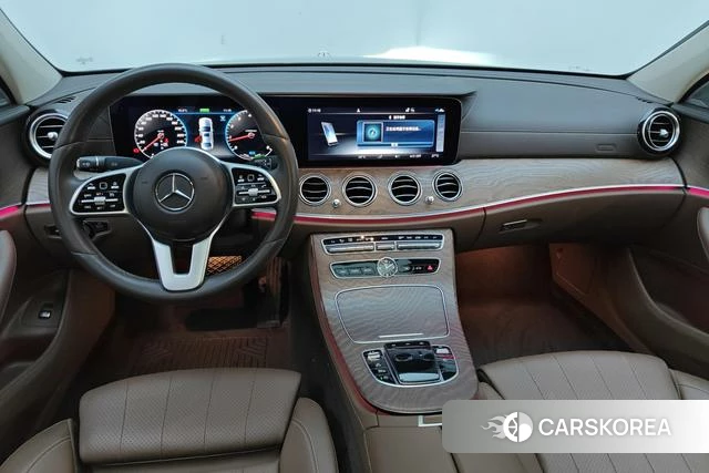Mercedes-Benz E-class 2020 Черный из Китая