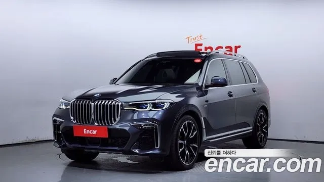BMW X7 (G07) 2021 Серый из Кореи