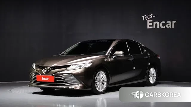 Toyota Camry (XV70) 2018 Коричневый из Кореи