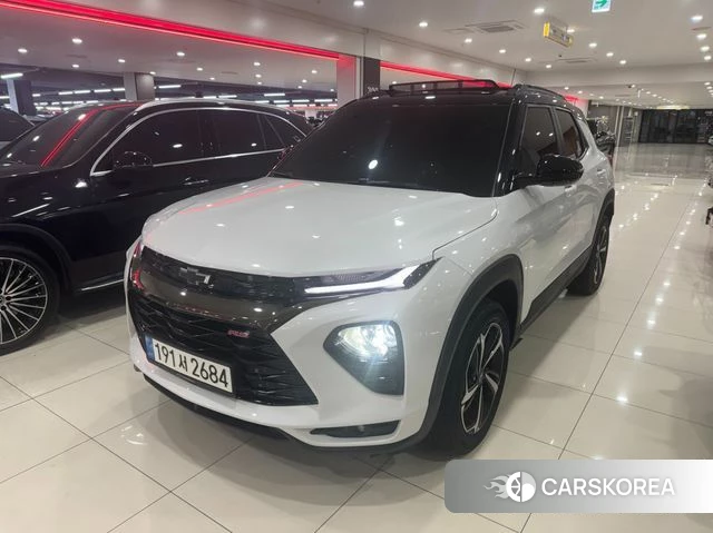 Chevrolet (GM Daewoo) Trailblazer 2022 Белый из Кореи