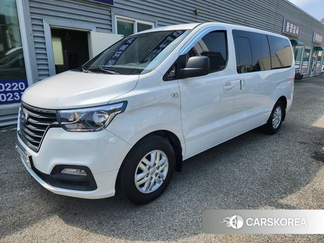 Hyundai The New Grand Starex 2019 Белый из Кореи