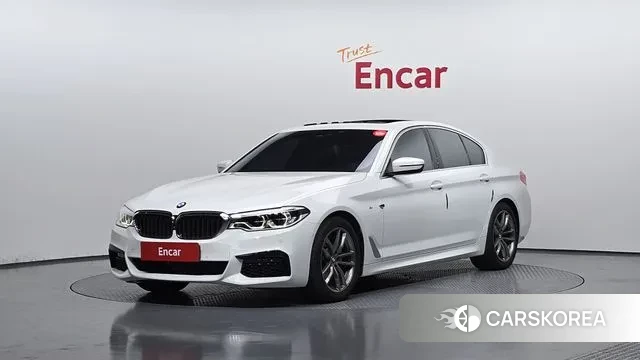 BMW 5 Series (G30) 2019 Белый из Кореи
