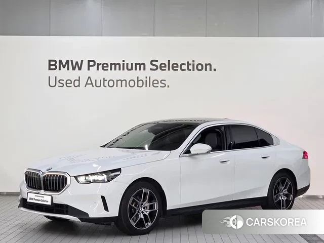 BMW 5 Series (G60) 2024 Белый из Кореи