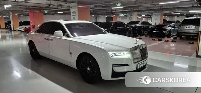 Rolls-Royce Ghost 2nd Generation 2021 Белый из Кореи