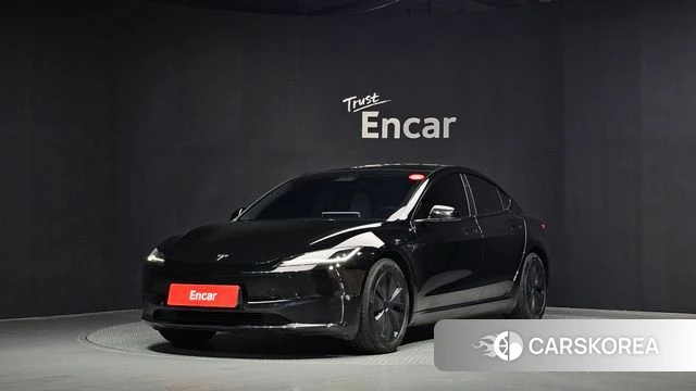 Tesla Model 3 2024 Черный из Кореи
