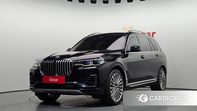 BMW X7 (G07) 2022 Черный из Кореи