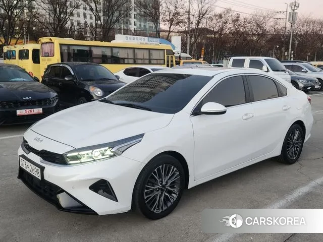 Kia The New K3 2nd generation 2021 Белый из Кореи