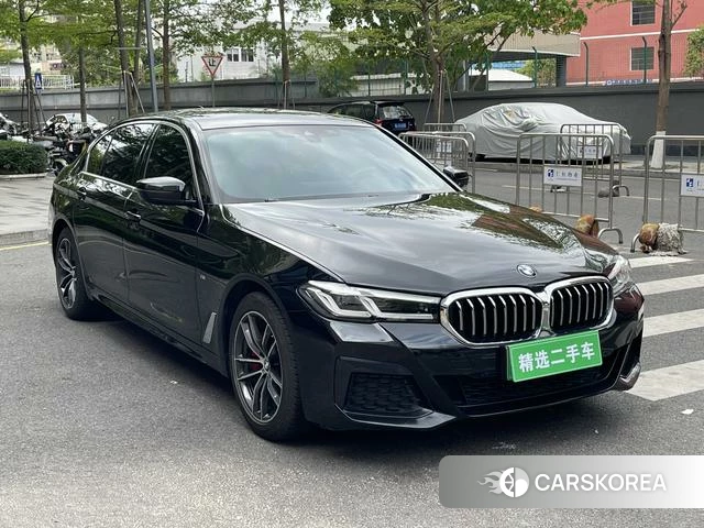 BMW 5 series PHEV 2021 Черный из Китая
