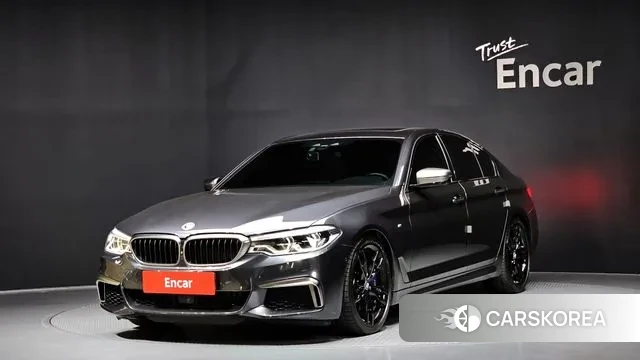 BMW 5 Series (G30) 2018 Серый из Кореи