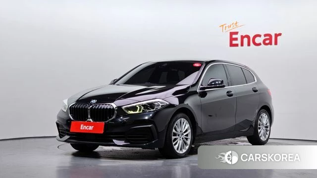 BMW 1 Series (F40) 2021 Черный из Кореи