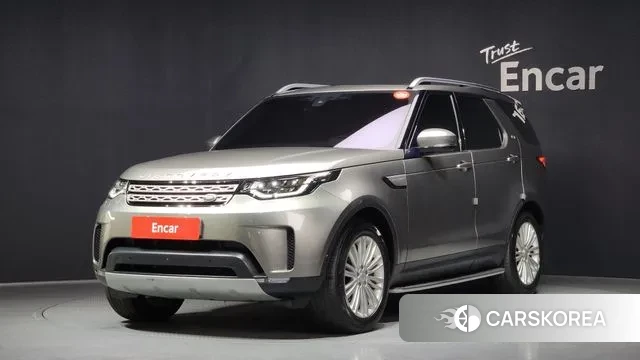 Land Rover Discovery 5 2019 Серый из Кореи