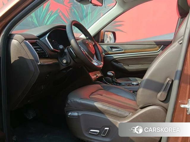 Roewe RX8 2019 Коричневый из Китая