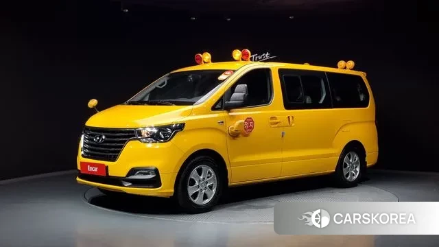 Hyundai The New Grand Starex 2021 Желтый из Кореи