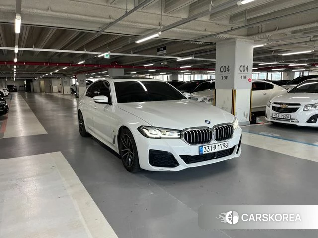 BMW 5 Series (G30) 2021 Белый из Кореи