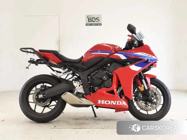 Honda CBR650R E-CLUTCH 2025 из Японии, фото 2