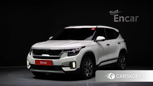Kia Seltos 2022 Белый из Кореи