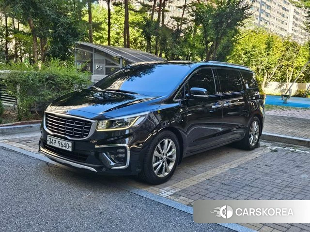 Kia The New Carnival 2019 Черный из Кореи