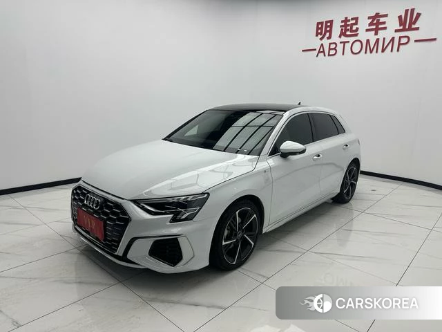 Audi A3 2023 Белый из Китая