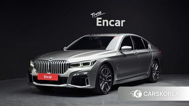 BMW 7 Series (G11) 2021 Цвет галактики из Кореи