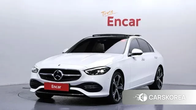 Mercedes-Benz C-Class W206 2023 Белый из Кореи