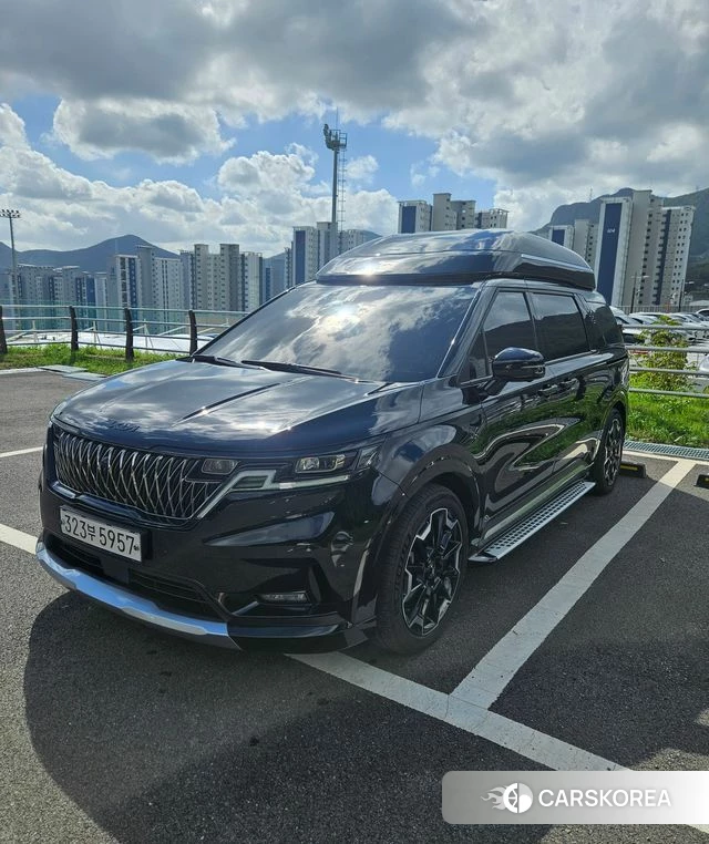 Kia Carnival 4th generation 2023 Черный из Кореи