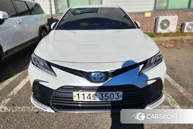 Toyota Camry (XV70) 2022 Белый из Кореи
