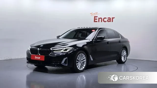 BMW 5 Series (G30) 2021 Черный из Кореи