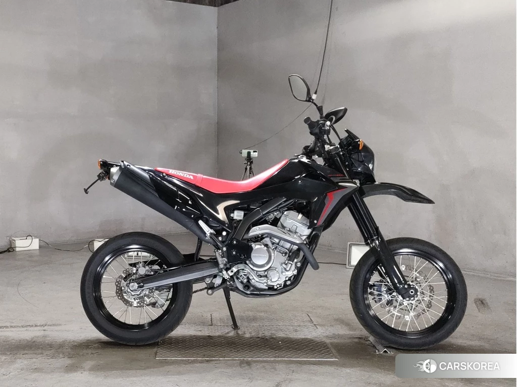 Проданный Honda CRF250M 2017 из Японии, фото 2