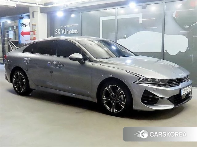 Kia K5 3rd generation 2022 Серебристо-серый из Кореи