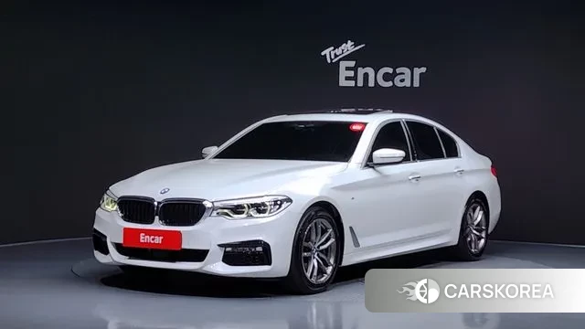 BMW 5 Series (G30) 2018 Белый из Кореи