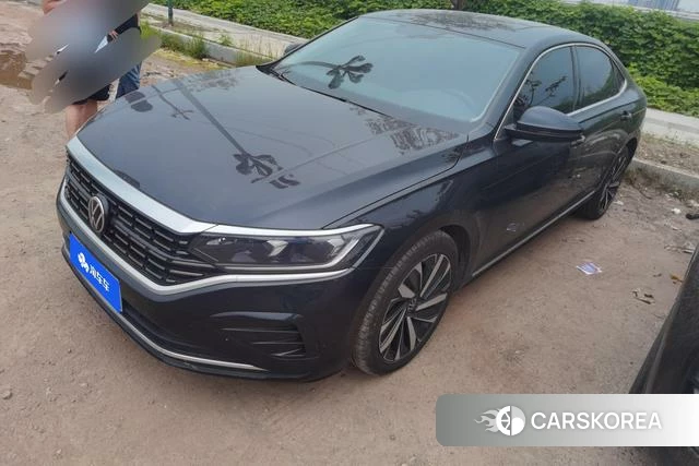 Volkswagen Passat 2023 Черный из Китая