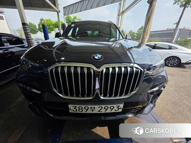BMW X7 (G07) 2020 Серый из Кореи