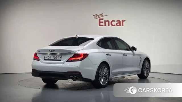 Genesis G70 2019 Белый из Кореи
