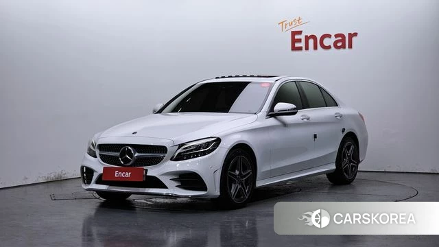 Mercedes-Benz C-Class W205 2021 Белый из Кореи