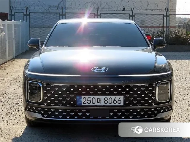 Hyundai Grandeur (GN7) 2023 Серый из Кореи