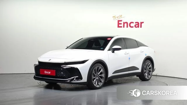 Toyota Crown Crossover 2023 Белый из Кореи