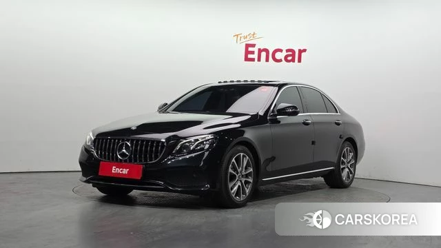 Mercedes-Benz E-Class W213 2018 Черный из Кореи