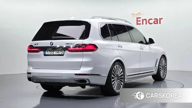 BMW X7 (G07) 2022 Белый из Кореи