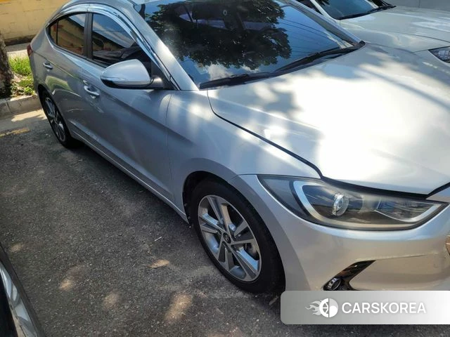 Hyundai Avante AD 2018 Серебряный из Кореи